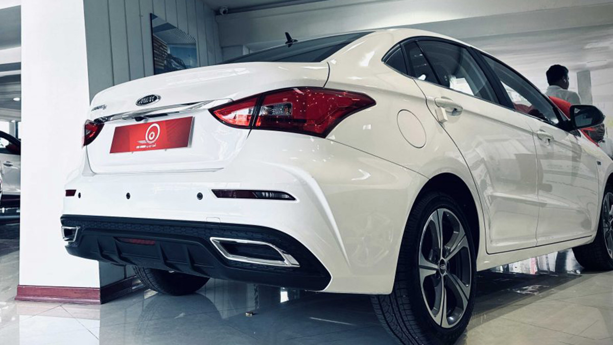 گالری تصاویر آریزو ۵ اسپرت