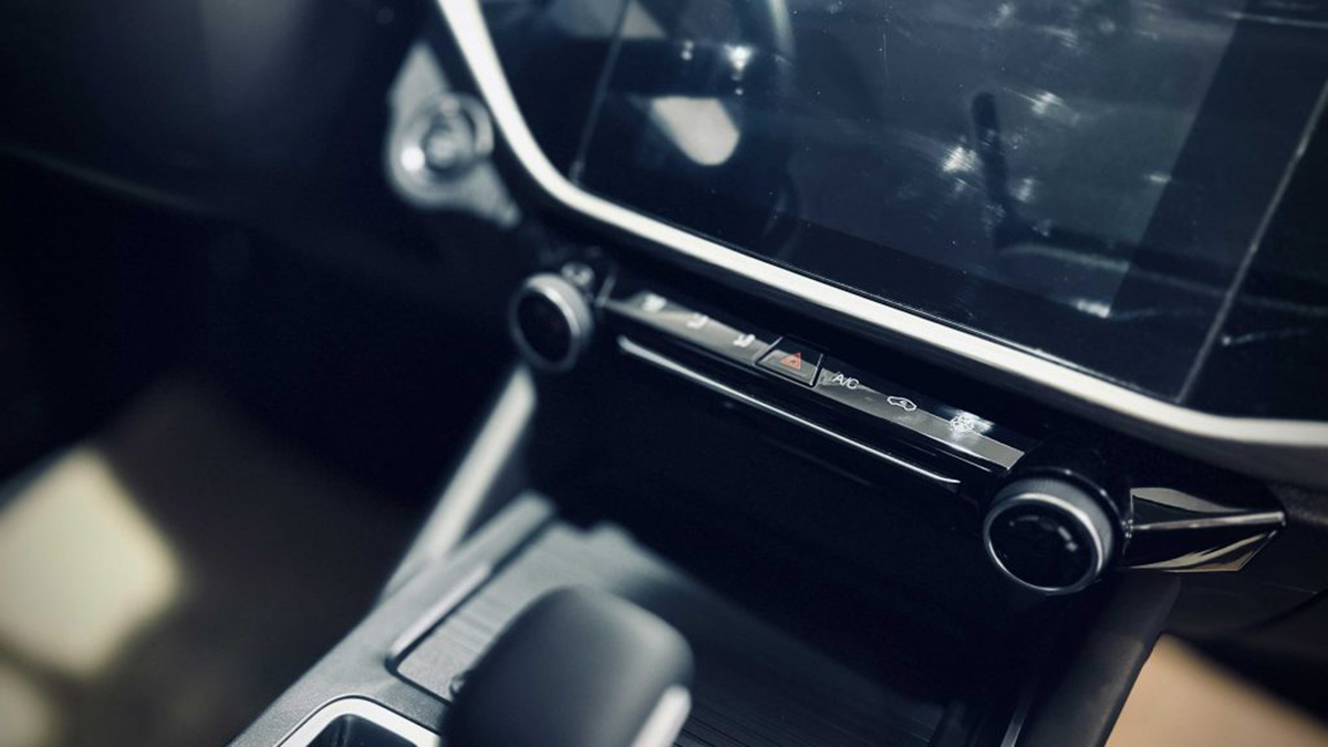 گالری تصاویر آریزو ۵ اسپرت