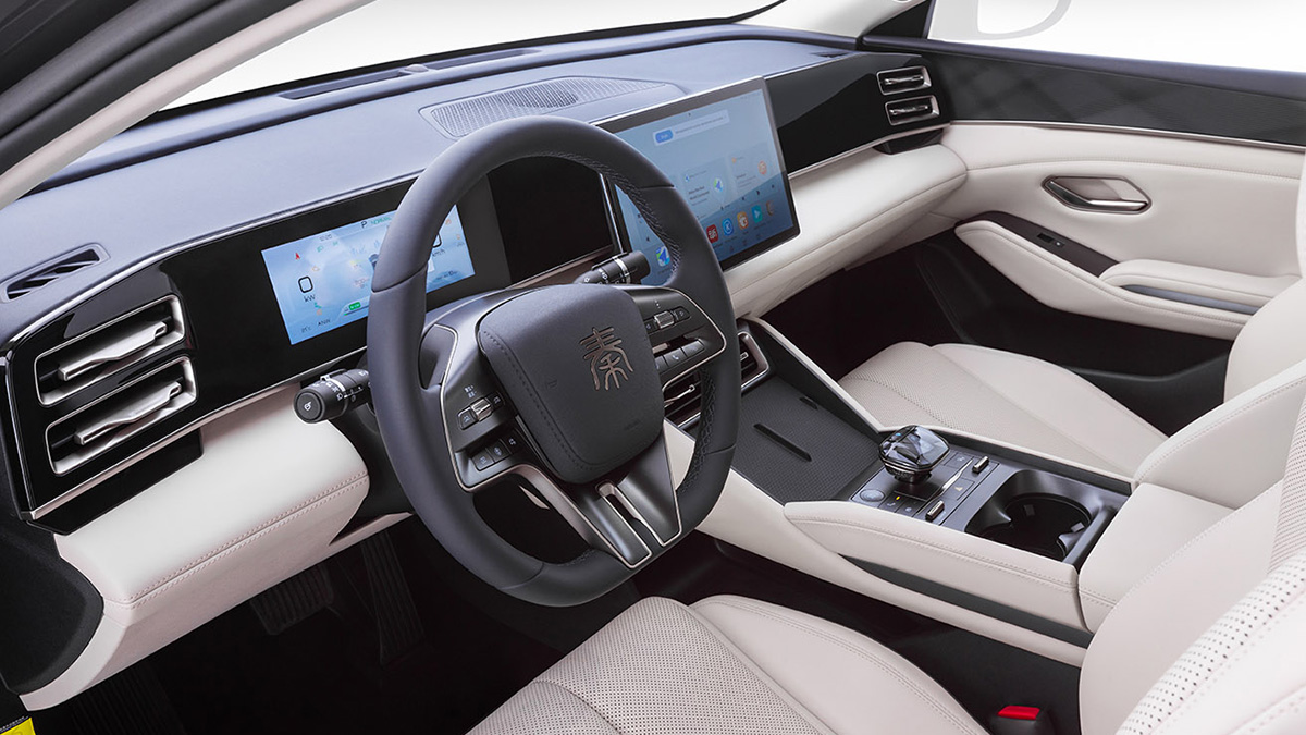 گالری تصاویر بی وای دی چین L