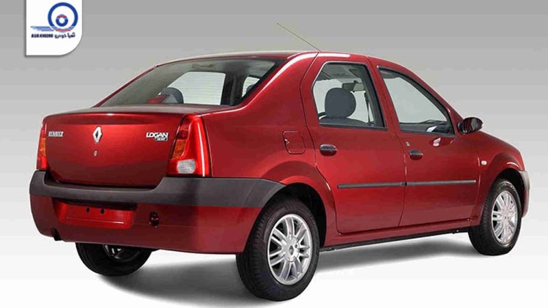 تندر 90 با یک چراغ دنده عقب