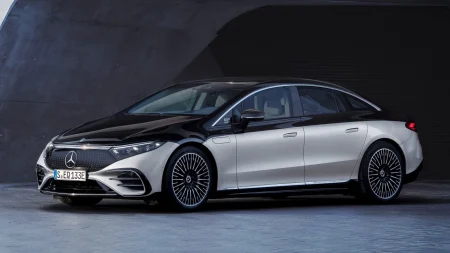 مرسدس بنز EQ