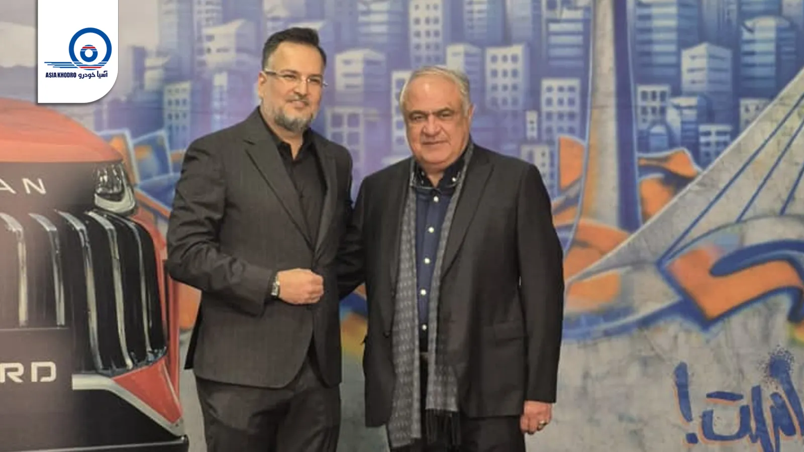 حضور مدیر عامل آسیا خودرو در مراسم رونمایی از تیسان S05