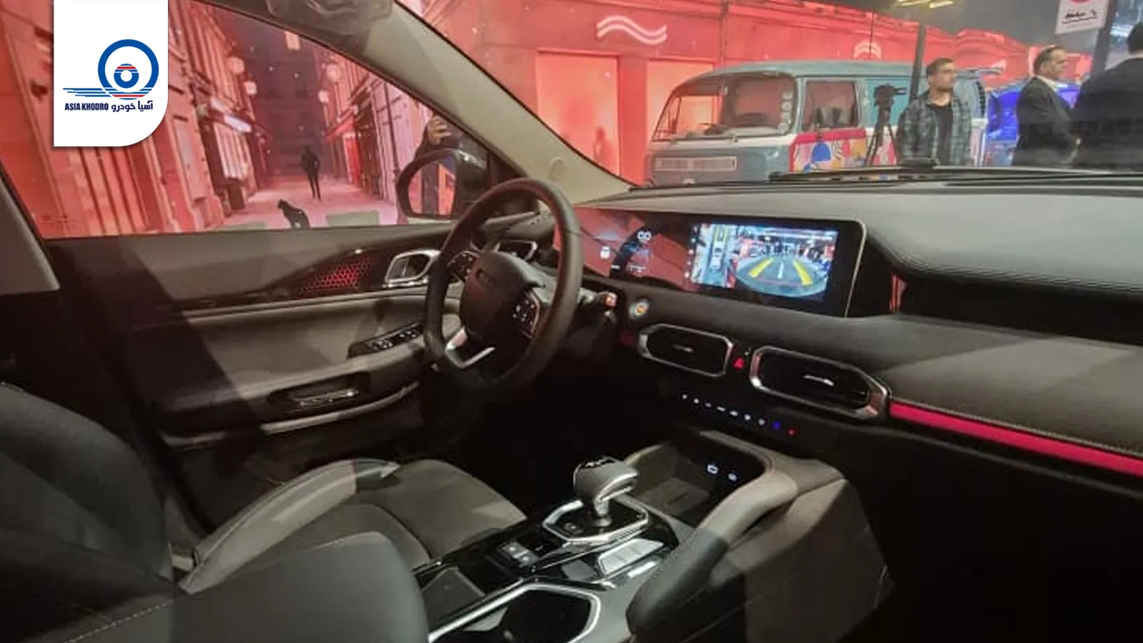 فضای کابین و داخل تیسان S05